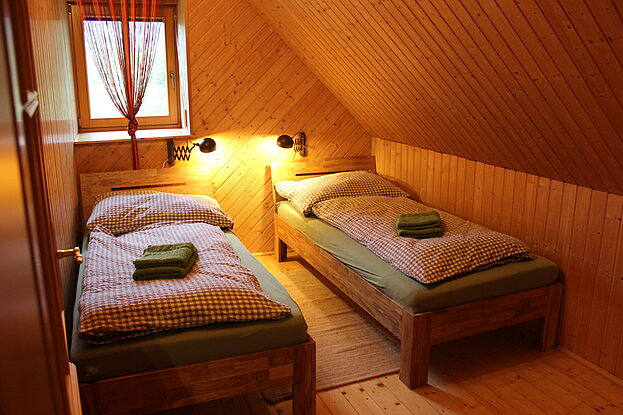 Schlafraum Einzel- oder Doppelbett Jägerstube